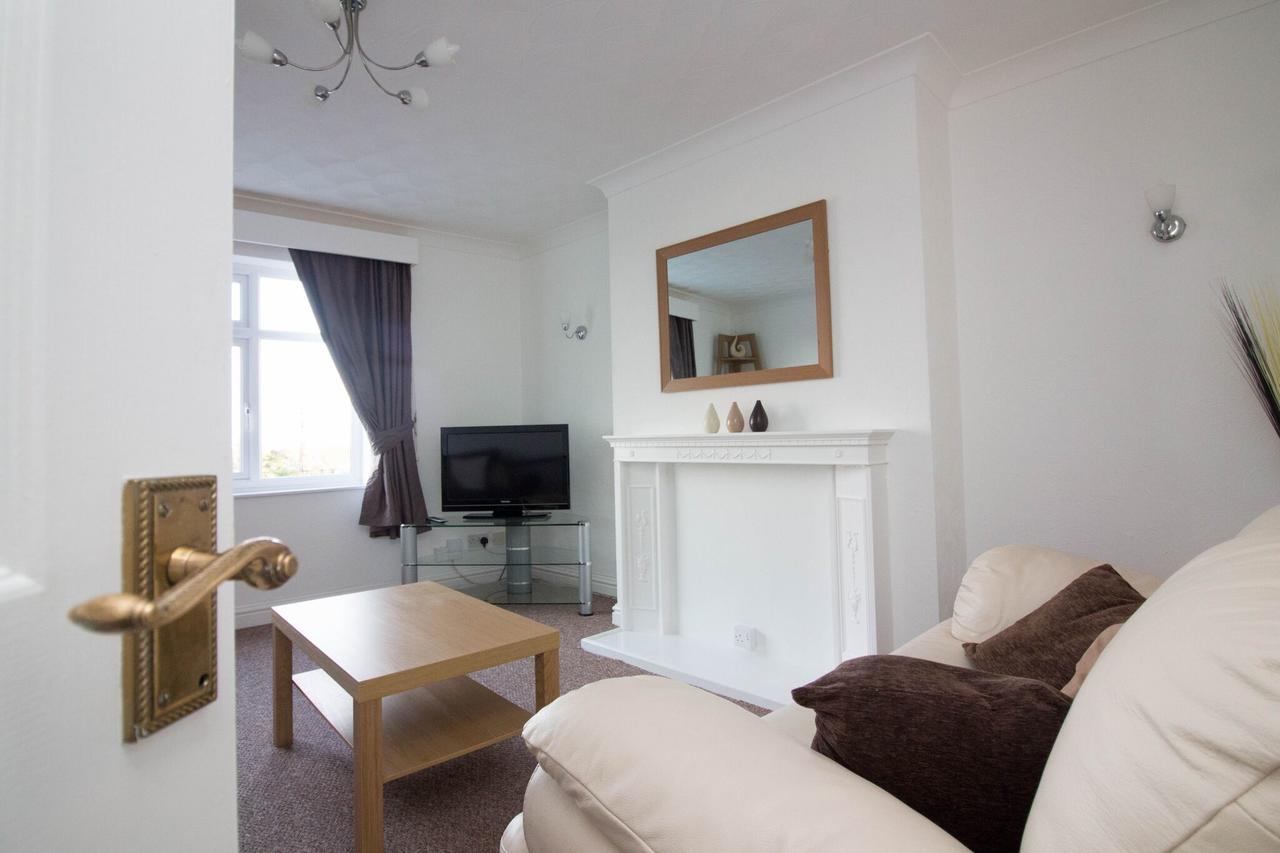 Lovely Sea Front House In Cleethorpes - Sleeps 6 Buitenkant foto