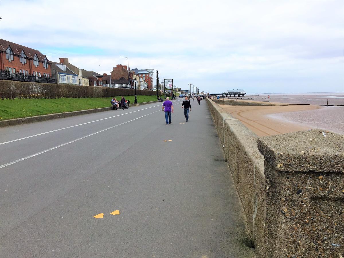 Lovely Sea Front House In Cleethorpes - Sleeps 6 Buitenkant foto